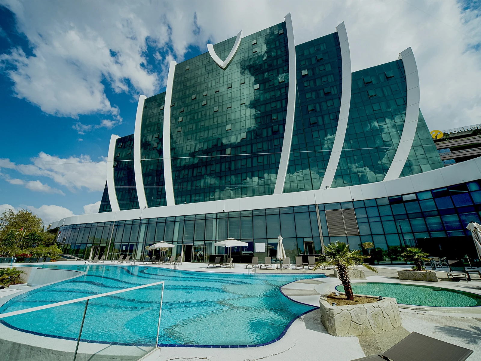 Ege’nin En Seçkin Lezzetleri Savlo ile Elite World Grand İstanbul Küçükyalı’da 