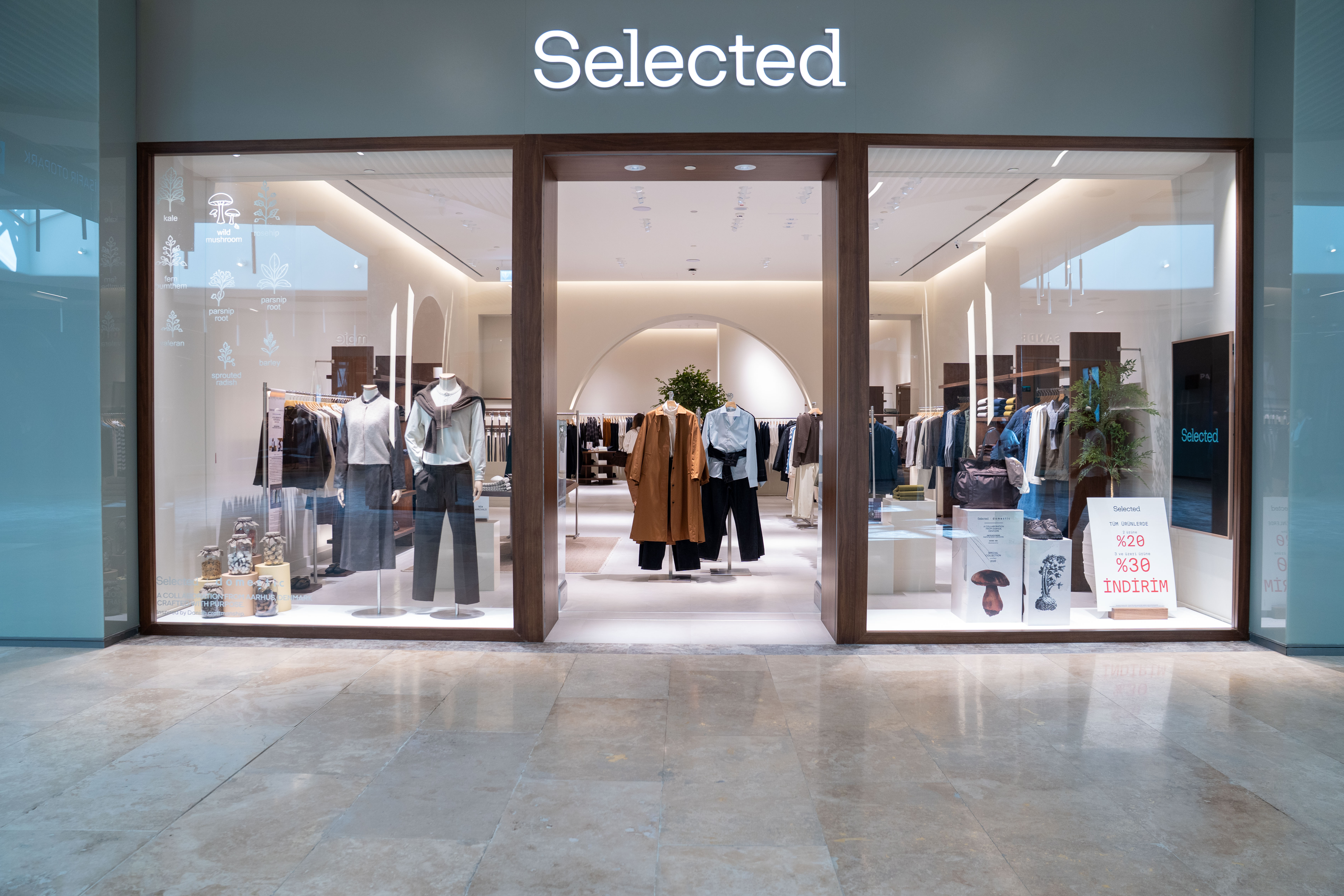 SELECTED, DANİMARKA TASARIM MİRASINI TÜRKİYE’DE KENDİ MAĞAZALARIYLA BULUŞTURUYOR